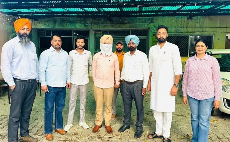 ਵਿਜੀਲੈਂਸ ਬਿਊਰੋ ਨੇ ਏਐਸਆਈ ਨੂੰ 15,000 ਰੁਪਏ ਦੀ ਰਿਸ਼ਵਤ ਲੈਂਦੇ ਹੋਏ ਰੰਗੇ ਹੱਥੀਂ ਗ੍ਰਿਫ਼ਤਾਰ ਕੀਤਾ