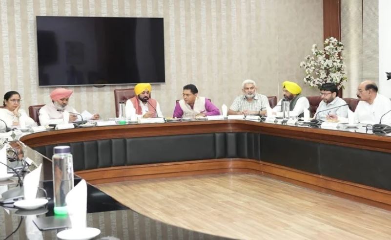 ਪੰਜਾਬ ਕੈਬਨਿਟ ਨੇ ਗੈਰ-ਸਹਾਇਤਾ ਪ੍ਰਾਪਤ ਸਿੱਖਿਆ ਸੰਸਥਾਵਾਂ ਦੀ ਫੀਸ ਨਿਯਮ ਬਿੱਲ 2026 ਕੀਤਾ ਪਾਸ