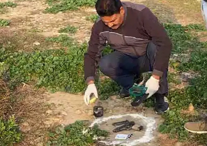 ਨਕੋਦਰ ਇਲਾਕੇ ‘ਚ ਜਲੰਧਰ ਦਿਹਾਤੀ ਪੁਲਿਸ ਨੇ ਮੁਕਾਬਲੇ ਦੌਰਾਨ 2 ਬਦਮਾਸ਼ਾਂ ਨੂੰ ਕੀਤਾ ਕਾਬੂ