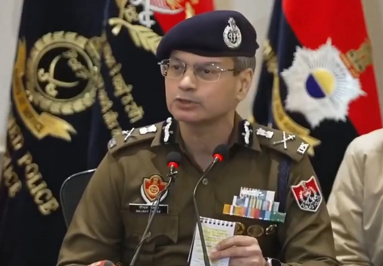 ਪੰਜਾਬ ਦੇ ਗੈਂਗਸਟਰ-ਮੁਕਤ ਹੋਣ ਤੱਕ ਜਾਰੀ ਰਹੇਗਾ ਆਪ੍ਰੇਸ਼ਨ ਪ੍ਰਹਾਰ: ਪੰਜਾਬ ਪੁਲਿਸ