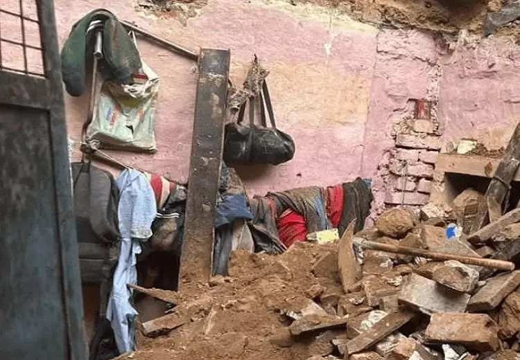 ਮਨੀਮਾਜਰਾ ‘ਚ ਮੀਂਹ ਕਾਰਨ ਮਕਾਨ ਦੀ ਛੱਤ ਡਿੱਗੀ, ਤਿੰਨ ਛੋਟੇ ਬੱਚੇ ਜ਼ਖਮੀ