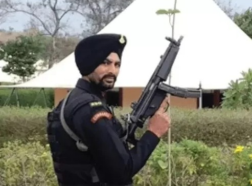 ਮਨੀਪੁਰ ਵਿੱਚ ਅੱ.ਤਵਾ.ਦੀ.ਆਂ ਨਾਲ ਮੁਕਾਬਲੇ ‘ਚ ਸ਼ਹੀਦ ਹੋਇਆ ਨੌਜਵਾਨ, ਜੱਦੀ ਪਿੰਡ ਪਹੁੰਚੇਗੀ ਮ੍ਰਿ.ਤ.ਕ ਦੇਹ