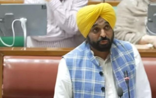 ਮੁੱਖ ਮੰਤਰੀ ਭਗਵੰਤ ਮਾਨ ਨੇ ਸੁਖਬੀਰ ਸਿੰਘ ਬਾਦਲ ’ਤੇ ਕਸਿਆ ਤੰਜ਼