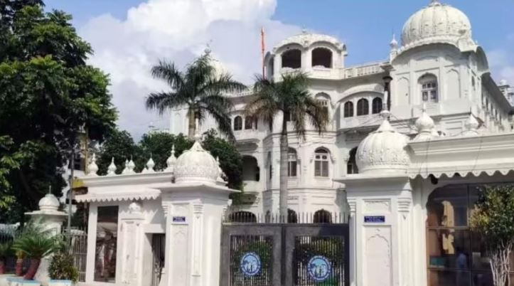 ਗੁਰਦੁਆਰਾ ਅੰਬ ਸਾਹਿਬ ਜ਼ਮੀਨ ਮਾਮਲਾ: ਐਸਜੀਪੀਸੀ ਦੀ ਵੱਡੀ ਕਾਰਵਾਈ, ਦੋ ਹੋਰ ਉੱਚ ਅਧਿਕਾਰੀ ਕੀਤੇ ਸਸਪੈਂਡ