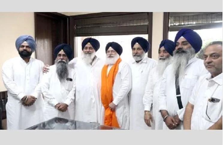 ਵੱਡੀ ਖਬਰ: ਮੱਖਣ ਬਰਾੜ ਦੀ ਅਕਾਲੀ ਦਲ ‘ਚ ਵਾਪਸੀ ! ਸੁਖਬੀਰ ਬਾਦਲ ਨੇ ਕੀਤਾ ਸਵਾਗਤ