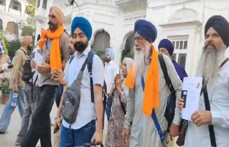 ਵਿਸਾਖੀ ਮੌਕੇ ਪਾਕਿਸਤਾਨ ਲਈ ਰਵਾਨਾ ਹੋਇਆ ਸ਼ਰਧਾਲੂਆਂ ਦਾ ਜਥਾ, ਇਤਿਹਾਸਕ ਗੁਰਦੁਆਰਿਆਂ ਦੇ ਕਰਨਗੇ ਦਰਸ਼ਨ