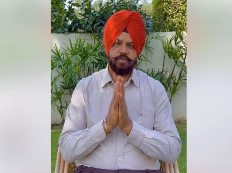 ਵੱਡੀ ਖਬਰ: ਮਨਪ੍ਰੀਤ ਇਆਲੀ ਨੇ ਆਪਣੇ ਸਾਰੇ ਅਹੁਦਿਆਂ ਤੋਂ ਦਿੱਤਾ ਅਸਤੀਫਾ