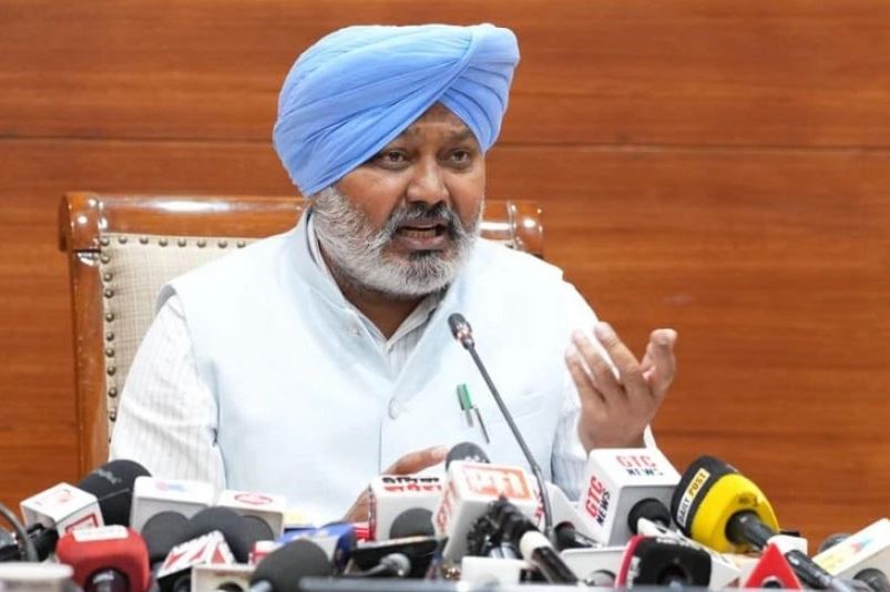 ਵਿੱਤ ਮੰਤਰੀ ਹਰਪਾਲ ਸਿੰਘ ਚੀਮਾ ਨੇ ਟੈਕਸ ਚੋਰੀ ਵਿਰੁੱਧ ਜ਼ੀਰੋ-ਟੌਲਰੈਂਸ ਨੀਤੀ ਨੂੰ ਦੁਹਰਾਇਆ
