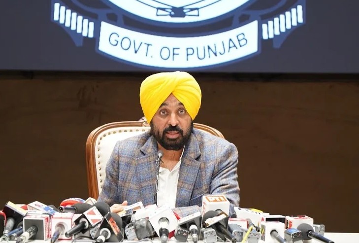 CM ਮਾਨ ਨੇ ਪੰਜਾਬੀਆਂ ਨੂੰ ਵਿਰੋਧੀ ਧਿਰ ਵੱਲੋਂ ਫੈਲਾਏ ਜਾ ਰਹੇ ਝੂਠਾਂ ਤੋਂ ਸਾਵਧਾਨ ਰਹਿਣ ਦੀ ਅਪੀਲ ਕੀਤੀ