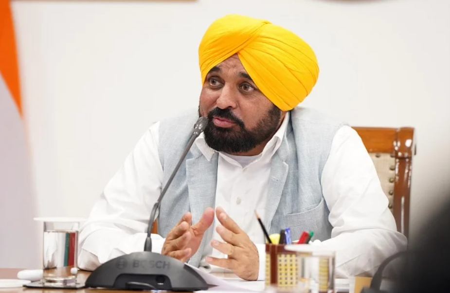 CM ਮਾਨ ਨੇ ਰਾਹੁਲ ਗਾਂਧੀ ਨੂੰ ਦਿੱਤਾ ਠੋਕਵਾਂ ਜਵਾਬ, ਰਾਹੁਲ ਜੀ, ਲਾ.ਸ਼ਾਂ ‘ਤੇ ਰਾਜਨੀਤੀ ਨਾ ਕਰੋ