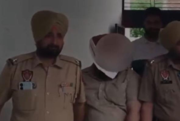 ਪੰਜਾਬ ਨੈਸ਼ਨਲ ਬੈਂਕ ਡਕੈਤੀ ’ਚ ਸ਼ਾਮਲ ਸਾਬਕਾ DSP ਦਾ ਪੁੱਤ ਸਿਮਰਨਜੀਤ ਸਿੰਘ ਗ੍ਰਿਫ਼ਤਾਰ