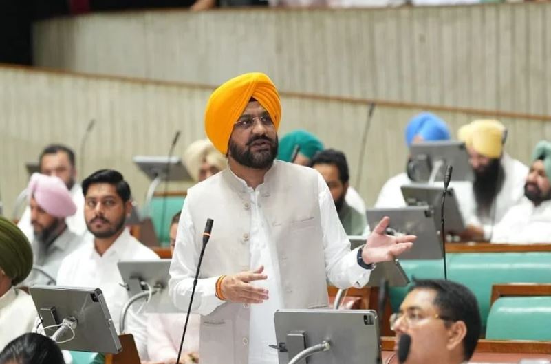 RDSS ਅਧੀਨ ਬਿਜਲੀ ਵੰਡ ਪ੍ਰਣਾਲੀ ਦੇ ਆਧੁਨਿਕੀਕਰਨ ਲਈ ₹5,000 ਕਰੋੜ ਖਰਚ ਕੀਤੇ ਜਾ ਰਹੇ: ਤਰੁਣਪ੍ਰੀਤ ਸਿੰਘ ਸੌਂਦ