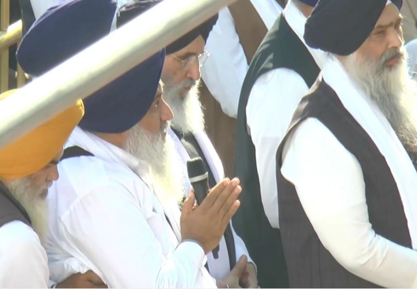 ਸੁਖਬੀਰ ਸਿੰਘ ਬਾਦਲ ਦੀਆਂ ਵਧੀਆਂ ਮੁਸ਼ਕਿਲਾਂ, ਜਥੇਦਾਰ ਰਘੂਬੀਰ ਸਿੰਘ ਨੇ SIT ਕੋਲ ਬਿਆਨ ਕਰਵਾਏ ਦਰਜ