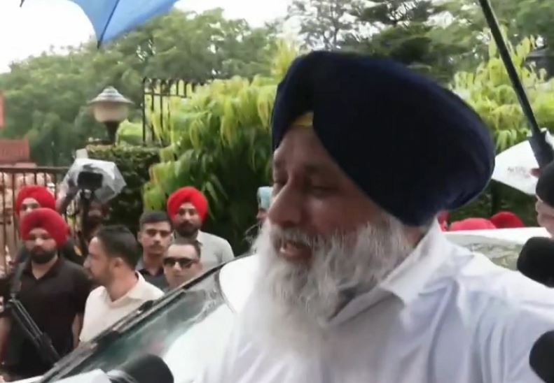 ਬਹਿਬਲ ਕਲਾਂ ਗੋਲੀਕਾਂਡ ਮਾਮਲੇ ‘ਚ ਸੁਖਬੀਰ ਸਿੰਘ ਬਾਦਲ SIT ਦੇ ਸਾਹਮਣੇ ਹੋਏ ਪੇਸ਼